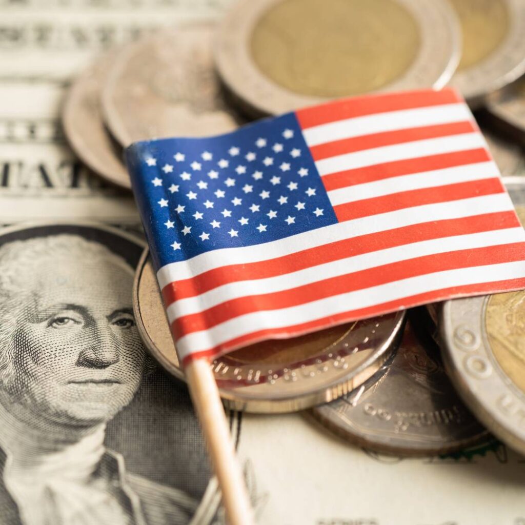 Survey Reveals Americans’ Key Financial Resolution for 2024 