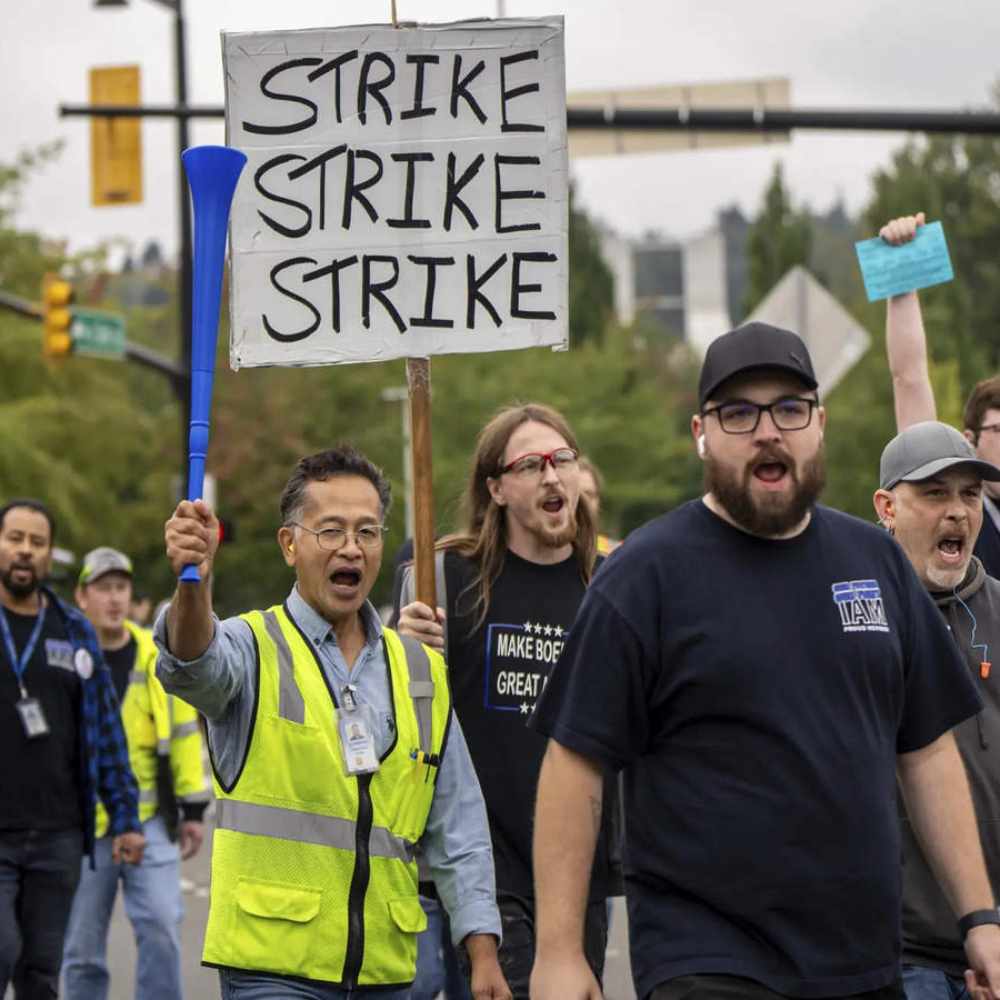 Boeing Machinists Vote to Strike Following Pay Increase Dispute