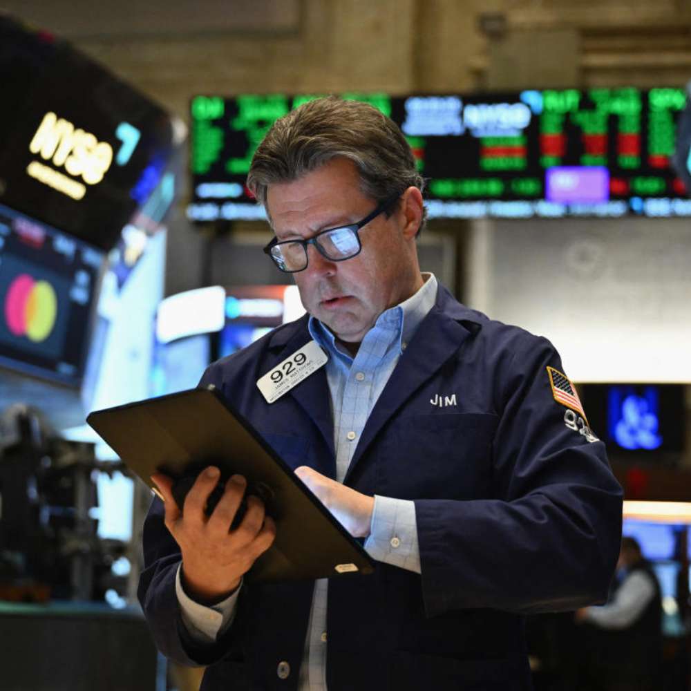 Stock Futures Remain Steady as Markets Await Key Jobs Report